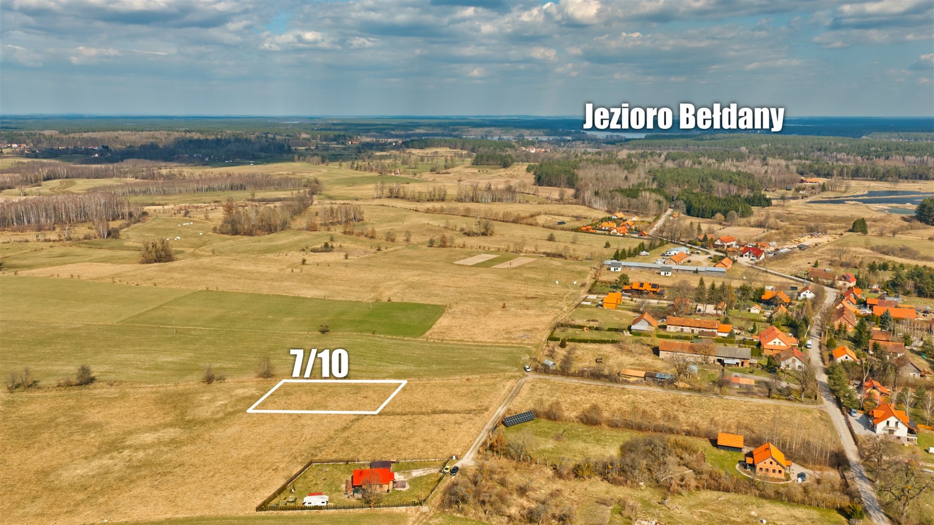 Działka na sprzedaż